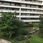 Grand studio fonctionnel, calme et ensoleillé
