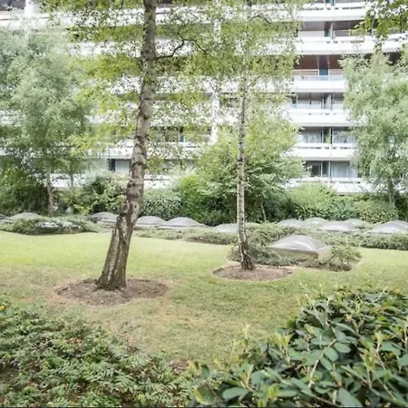 Appartamento Grand Fonctionnel, Calme Et Ensoleillé